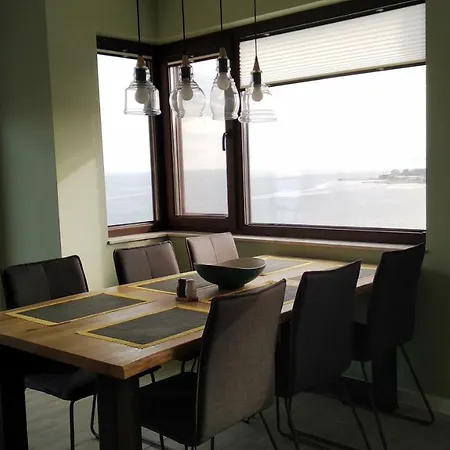 Elegans Apartment
